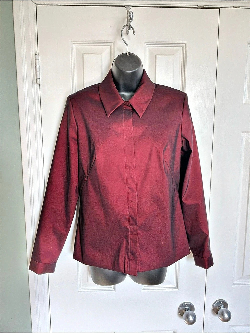 Alfred Sung “Pure “ Women'’s deep wine colour Blazer, Size Small Like New